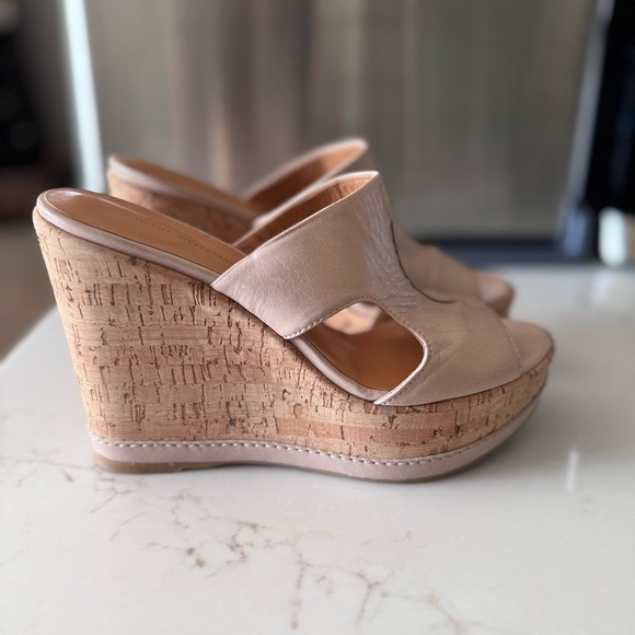 STUART WEITZMAN Tan Wedges Shoes Stuart Weitzman - Picture 1 of 12